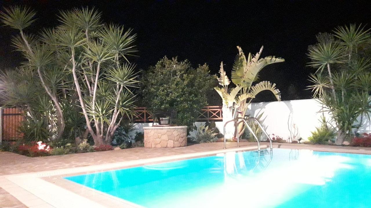 Villa Almyra Aegina Exterior foto